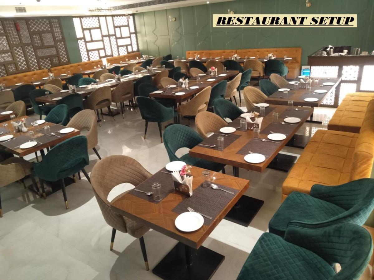 Hotel Gold In Leaf Alīgarh 외부 사진